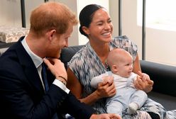 Meghan i Harry w Afryce pokazali synka. Archie miał na sobie spodenki z H&M