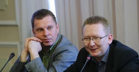Dymitr Książek: dlaczego Donald Tusk wysłał na rzeź Ewę Kopacz?