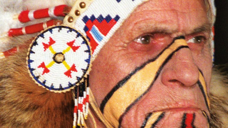 Sat-Okh - zdjęcie z okładki książki "Biało-czerwony. Tajemnica Sat-Okha” Dariusza Rosiaka