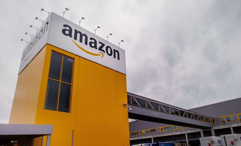 Amazon zwiększa inwestycje w Polsce i otwiera nowe centrum logistyczne 