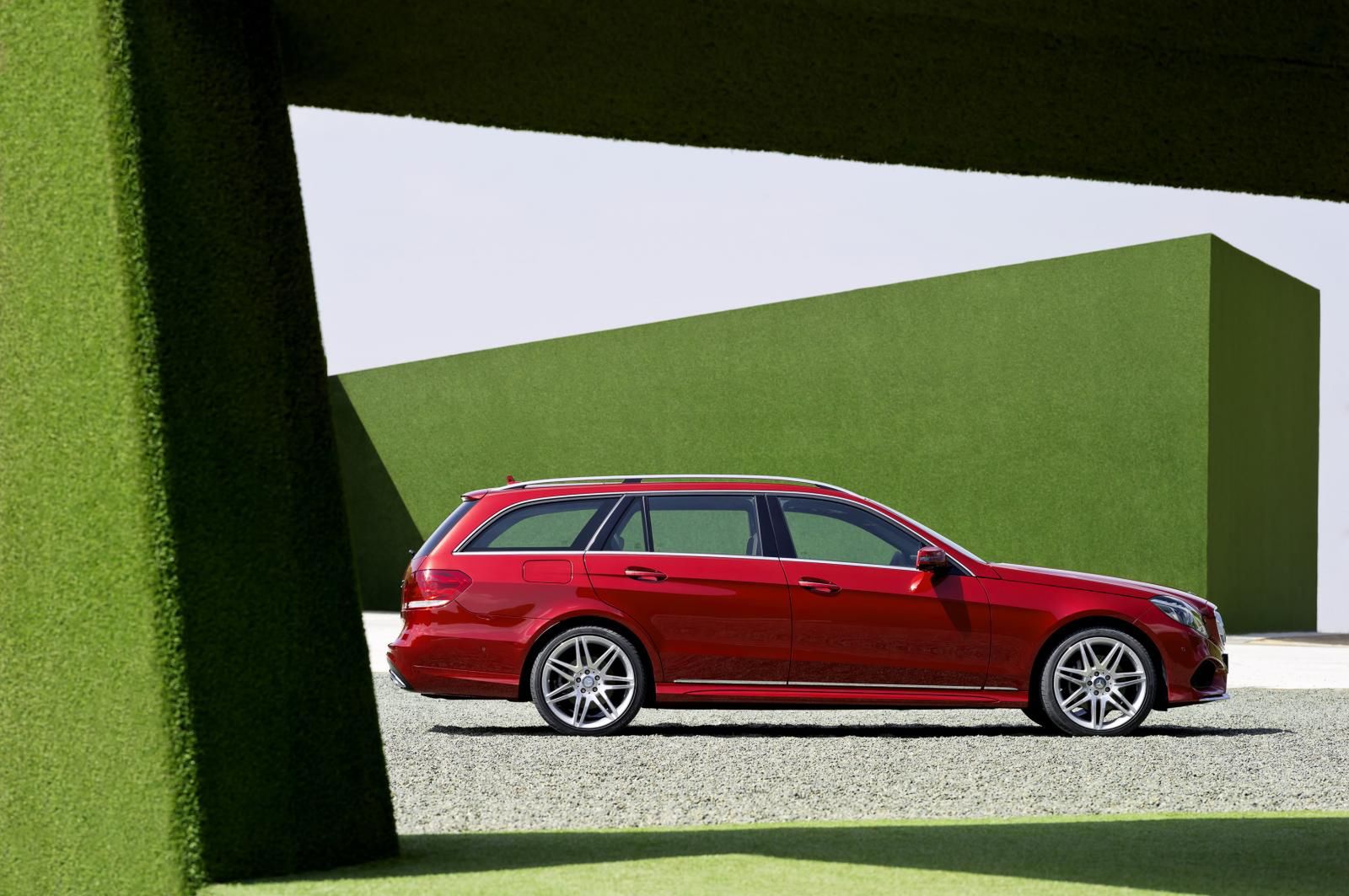 2014 Mercedes-Benz Klasy E [galeria] 57