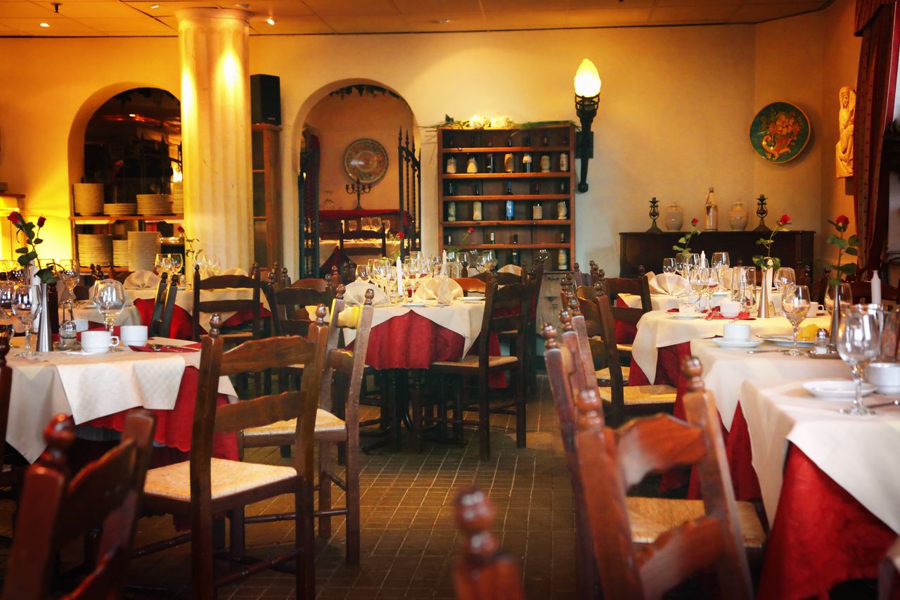 Nie rób tego w restauracji. Te zachowania są naprawdę żenujące