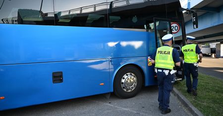 Miał wieźć dzieci na wycieczkę. Sprawdzili jego trzeźwość