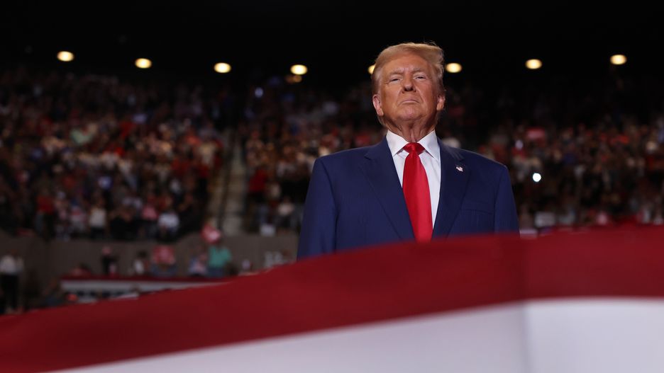 UNIONDALE, NEW YORK - SEPTEMBER 18: Republican presidential nominee, former U.S. President Donald Trump  speaks at an evening rally in Uniondale on Long Island on September 18, 2024 in Uniondale, New York. Security at the event is tight following the arrest of an individual over the weekend hiding with a gun at Trump’s Florida golf course.  (Photo by Spencer Platt/Getty Images)