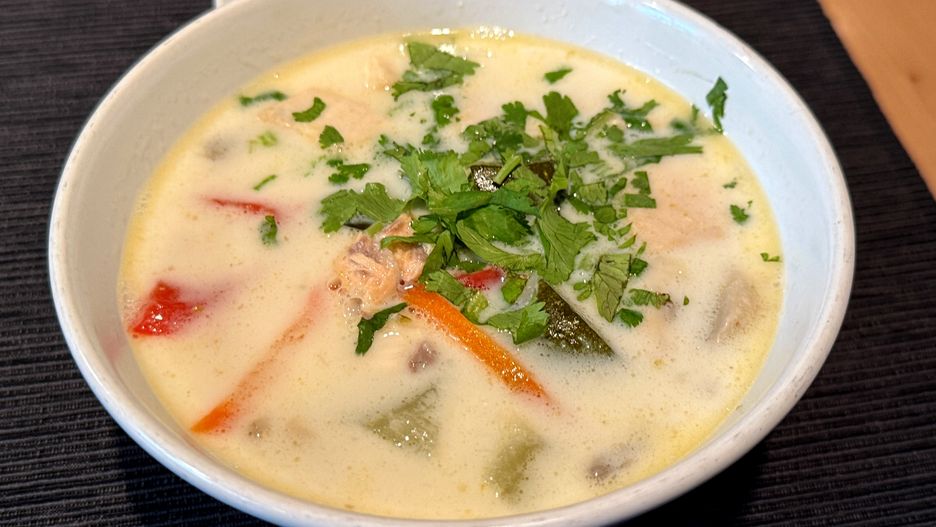 Jedzenie i picie, które pomaga lepiej znosić zimno