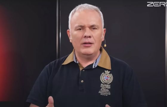 Mazurek o wypowiedzi Brauna: "wolność słowa". Dlaczego broni przegranej sprawy? [OPINIA]