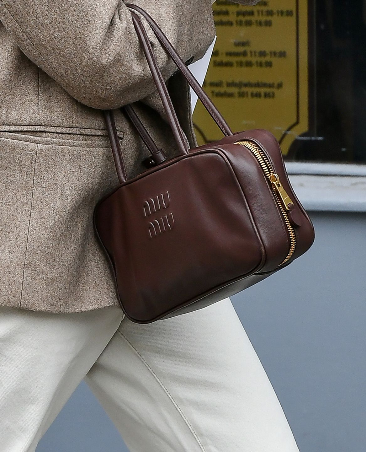 Małgorzata Socha sfotografowana na zakupach