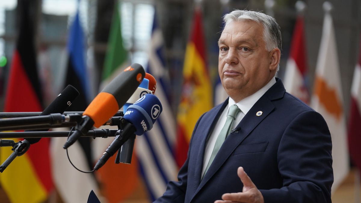 BRUSSELS, BELGIUM - JUNE 26:  Prime Minister of Hungary Viktor Orban talks with media at European Council on June 26, 2025 in Brussels, Belgium. Leaders from the European Union are meeting in Brussels to discuss the ongoing conflicts in Ukraine and the Middle East, as well as migration and European defence and security. (Photo by Pier Marco Tacca/Getty Images)