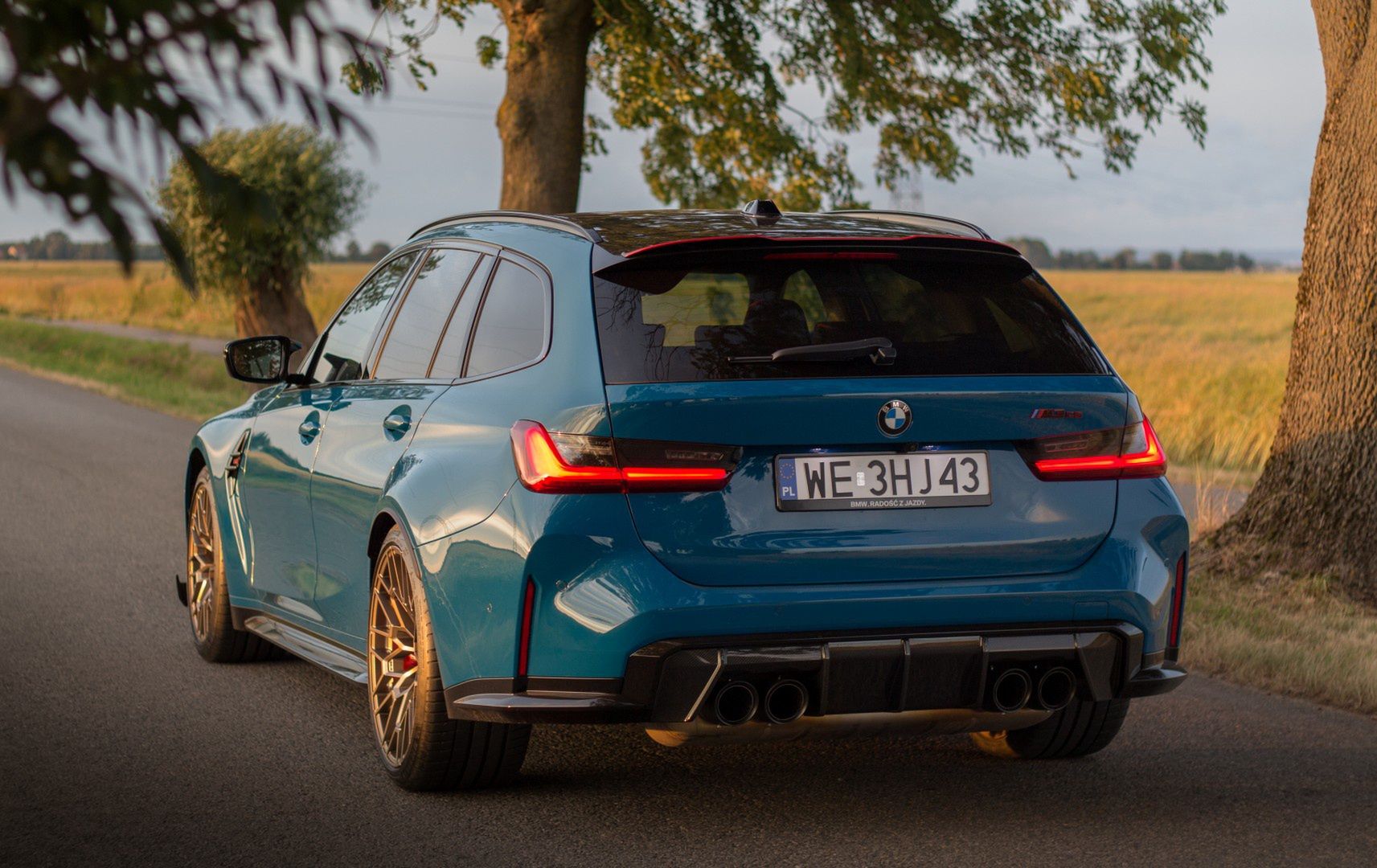 BMW M3 CS Touring