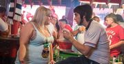 Rebel Wilson oskarża Sachę Barona Cohena o obsceniczne zachowanie. Aktor się broni