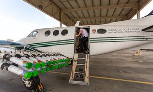 Iran walczy o deszcz. Poderwano samoloty