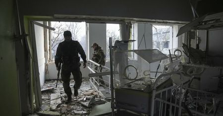 Wzrósł bilans ofiar śmiertelnych po ataku Rosji na szpital w Mariupol. Zmarła ciężarna kobieta