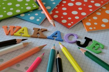 Wakacje powinny trwać 3 miesiące. Szkoła w czerwcu to fikcja