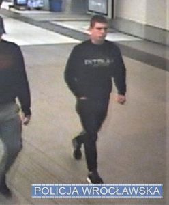 Wrocław. Znasz ich? Są poszukiwani przez policję w związku z rozbojem
