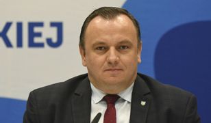 Śląskie. Marszałek województwa chce wymienić limuzyny. Decyzję tłumaczy troską o środowisko