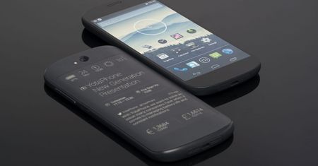 YotaPhone 2,  czyli e-papierowa innowacja z Rosji [Podróż w czasie]