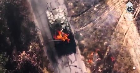 Najlepszy czołg Putina za 4,5 mln vs dron. Rezultat starcia zadziwia