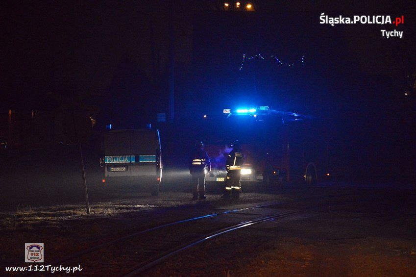 Śląsk. W Tychach pociąg osobowy potracił ze skutkiem śmiertelnym 65-letniego mężczyznę.