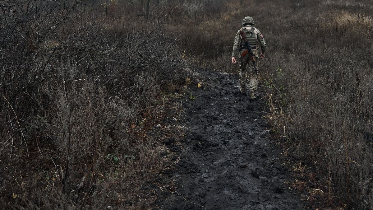 Ukraińcy schwytali rosyjskiego żołnierza, ten udawał, że nie ma pojęcia, co się dzieje. Zdjęcie jest ilustracją