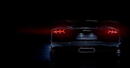 RevoZport Lamborghini Aventador LaMotta - 820 walecznych koni!