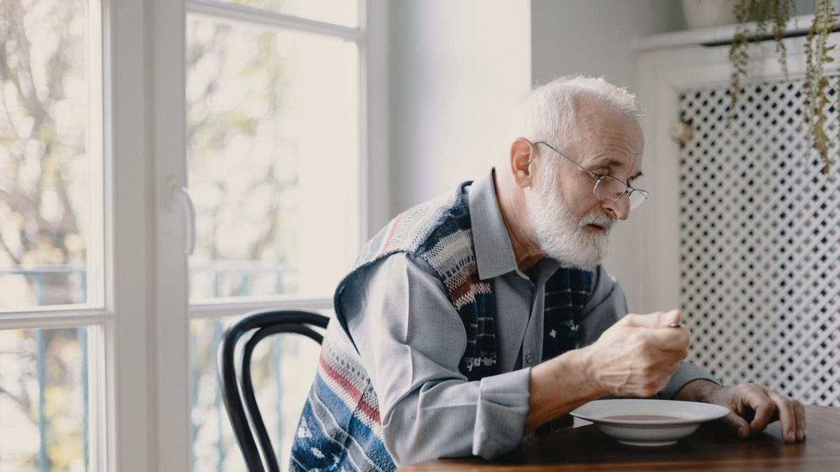 Lewodopa jest organicznym związkiem chemicznym i naturalnym aminokwasem.
