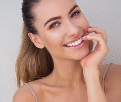 Partnerka Salety pozuje kompletnie nago. "Niepoprawna katoliczka"