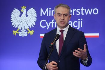 "Niejedna osoba w Polsce straciła majątek". Minister mówi o "brudnym lobbingu"