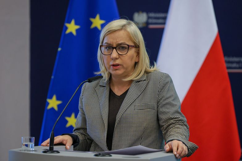  Minister klimatu i środowiska Paulina Hennig-Kloska 