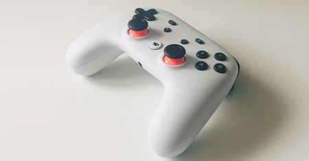 Google Stadia na iOS. Firma idzie w ślady Amazon, Nvidii i Microsoftu