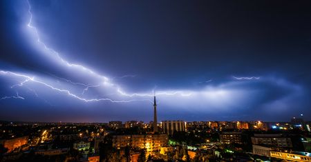Pogoda. IMGW wydaje kolejne ostrzeżenia przed burzami