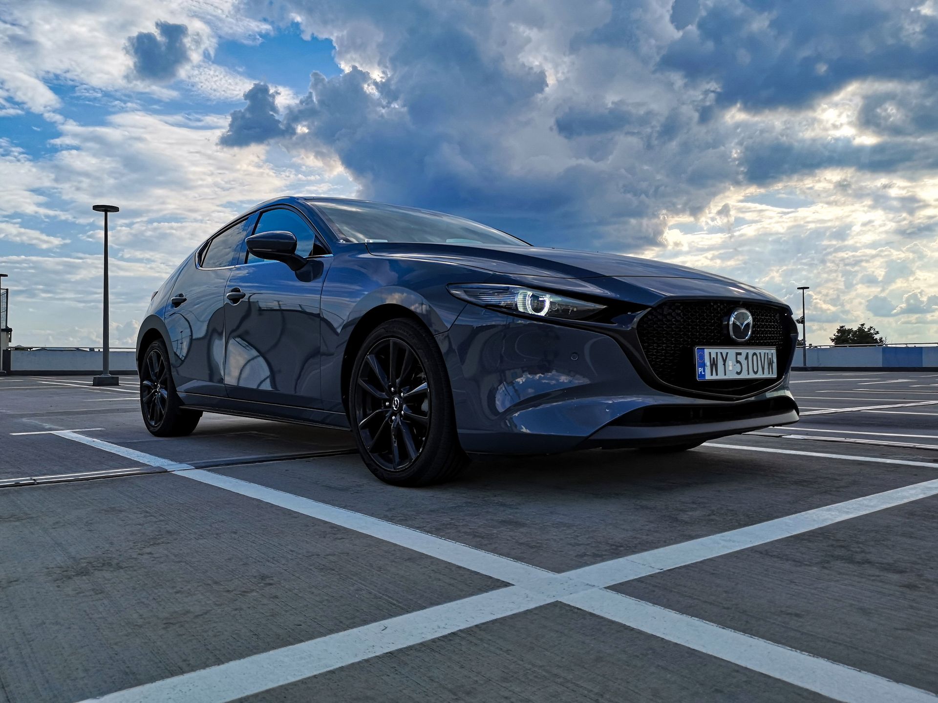 Mazda 3 Sky-X: Kamery 360 stopni, Android Auto i audio Bose Premium 3