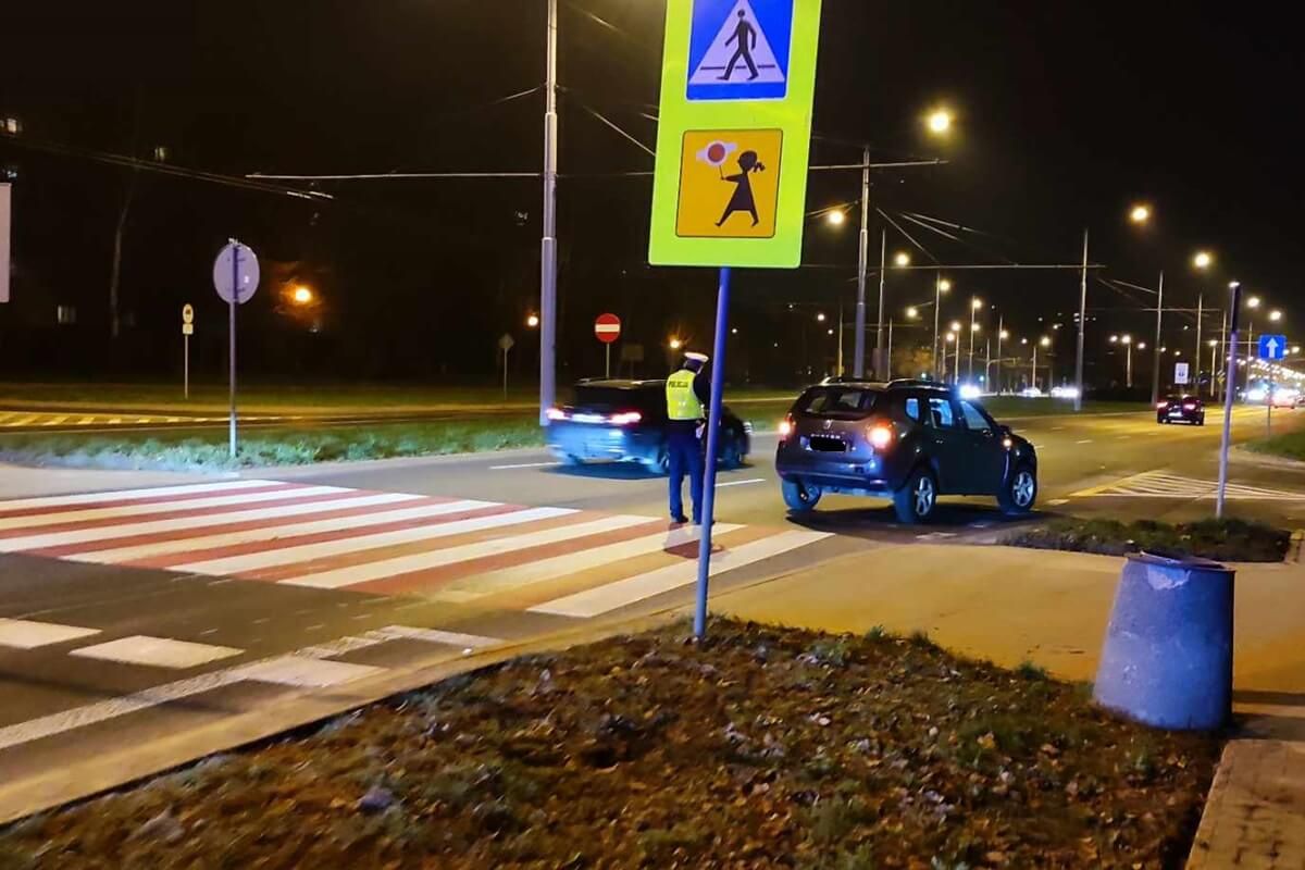 Potrącenie kobiety na przejściu dla pieszych na ul. Jana Pawła II