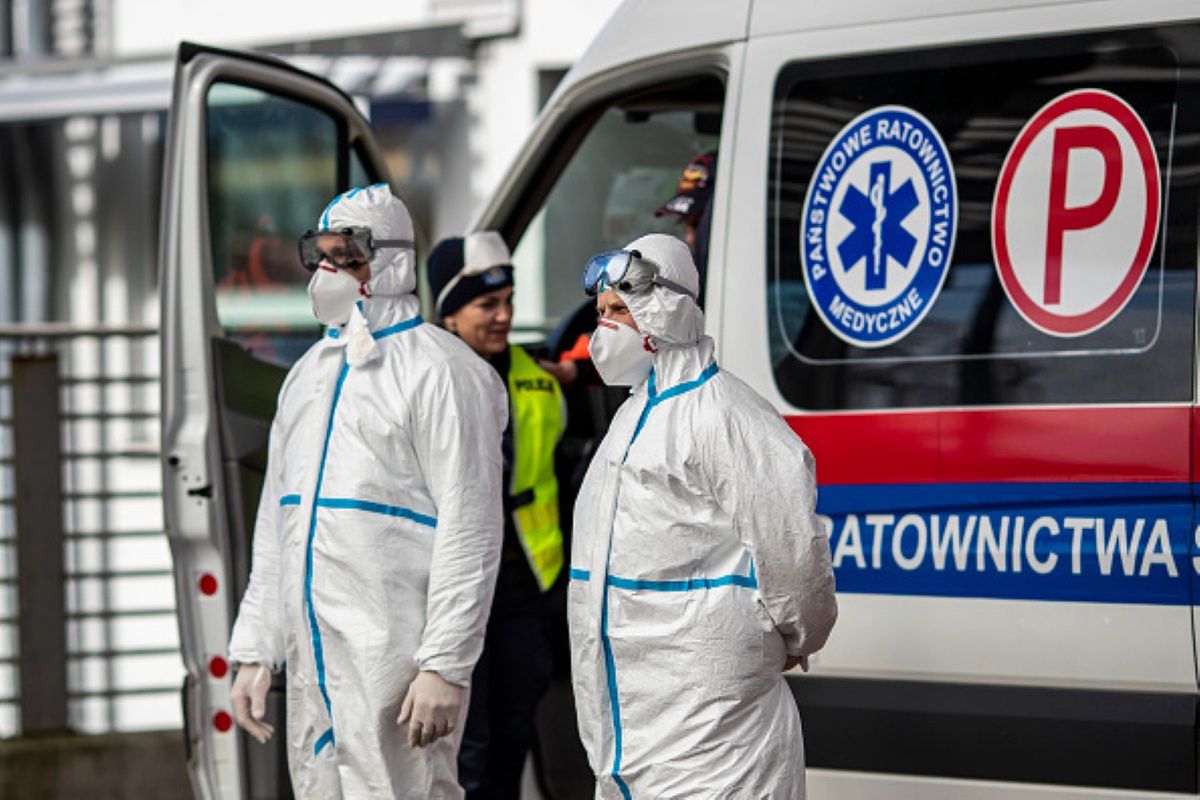 W Polsce potwierdzono ponad XXX nowych przypadków koronawirusa