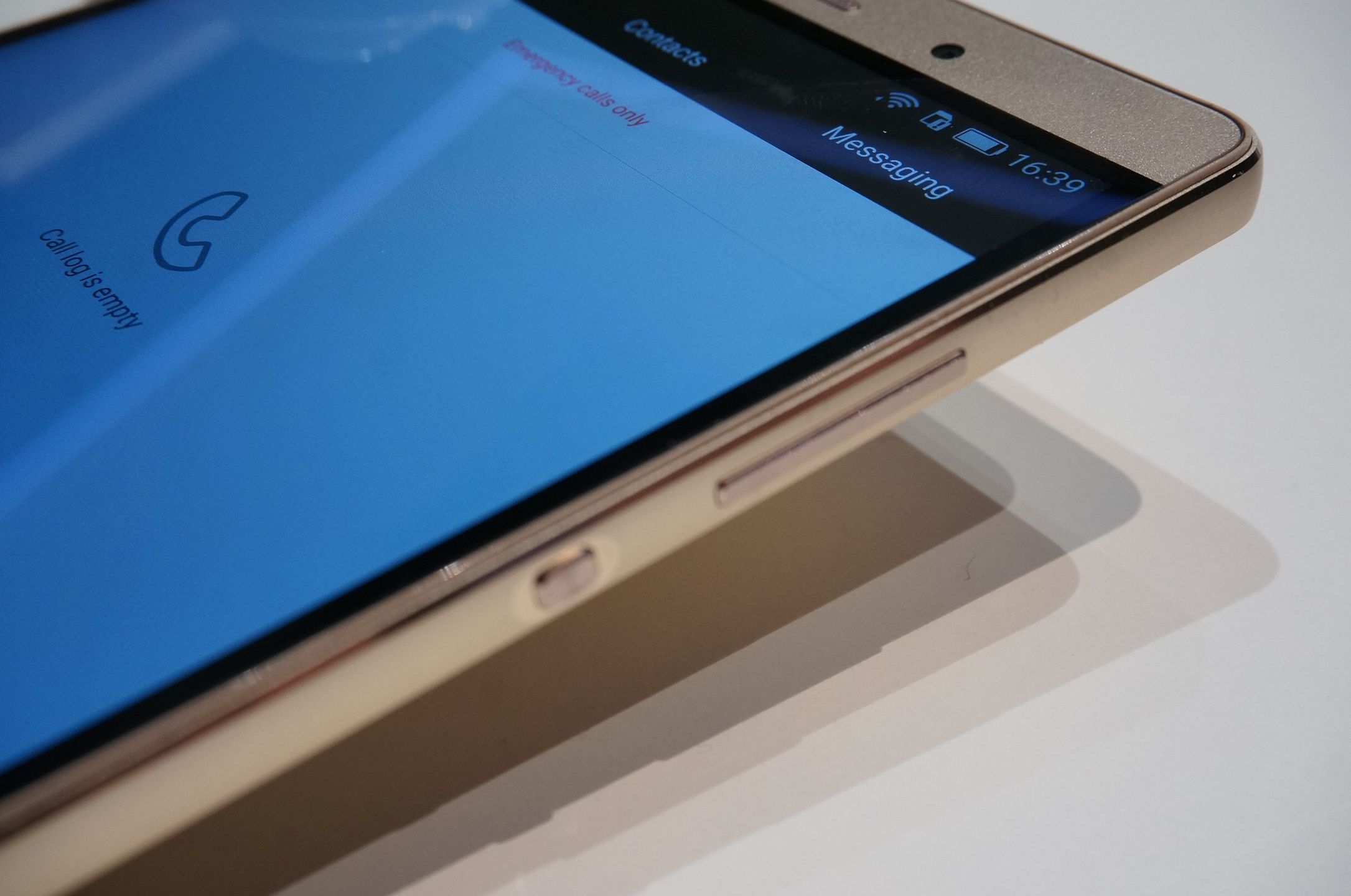 Huawei P8 oraz 6,8-calowy P8max oficjalnie 48