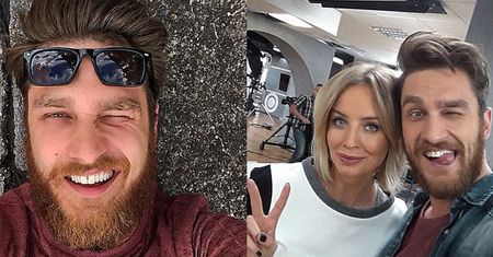 NOWA GWIAZDA TVN-u? "Ekskluzywny menel" pozuje z Agnieszką Szulim... (FOTO)