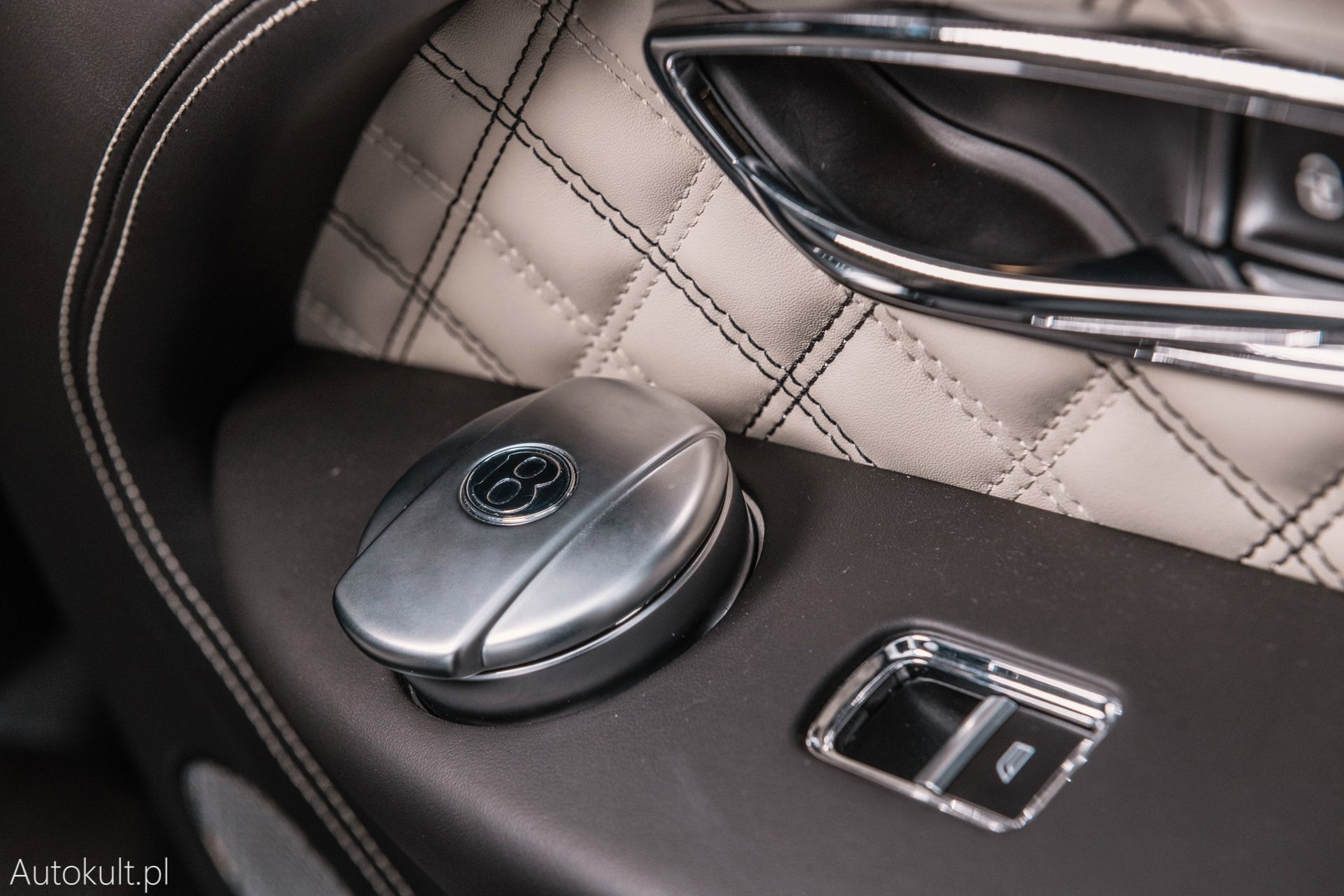 Bentley Bentayga V8 (2021)