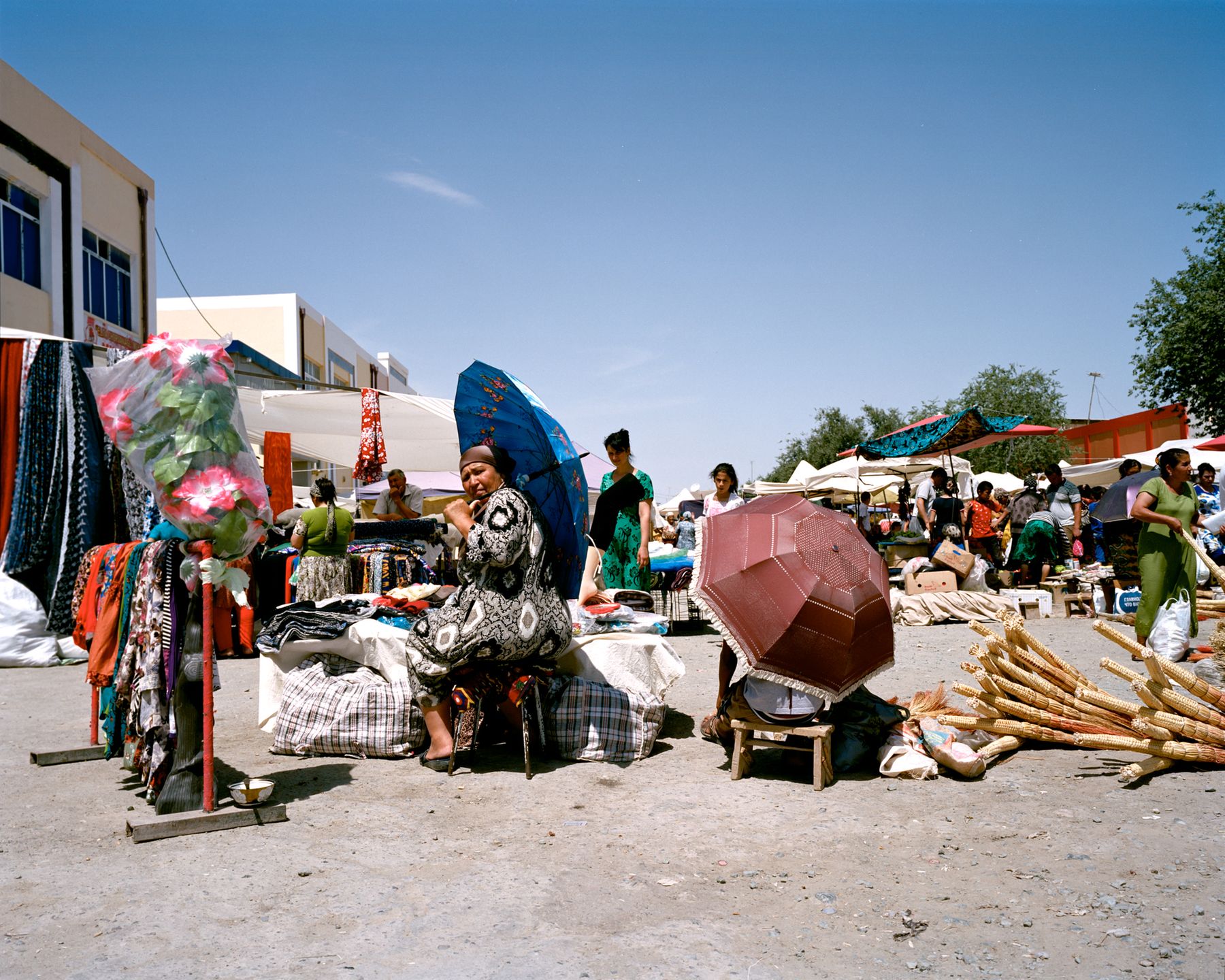 Marco Barbieri sfotografował Uzbekistan, czyli bawełniany raj na pustyni 20