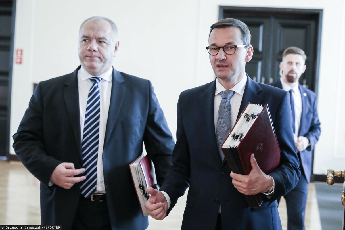 Morawiecki i Sasin przed sądem? NIK zawiadamia prokuraturę