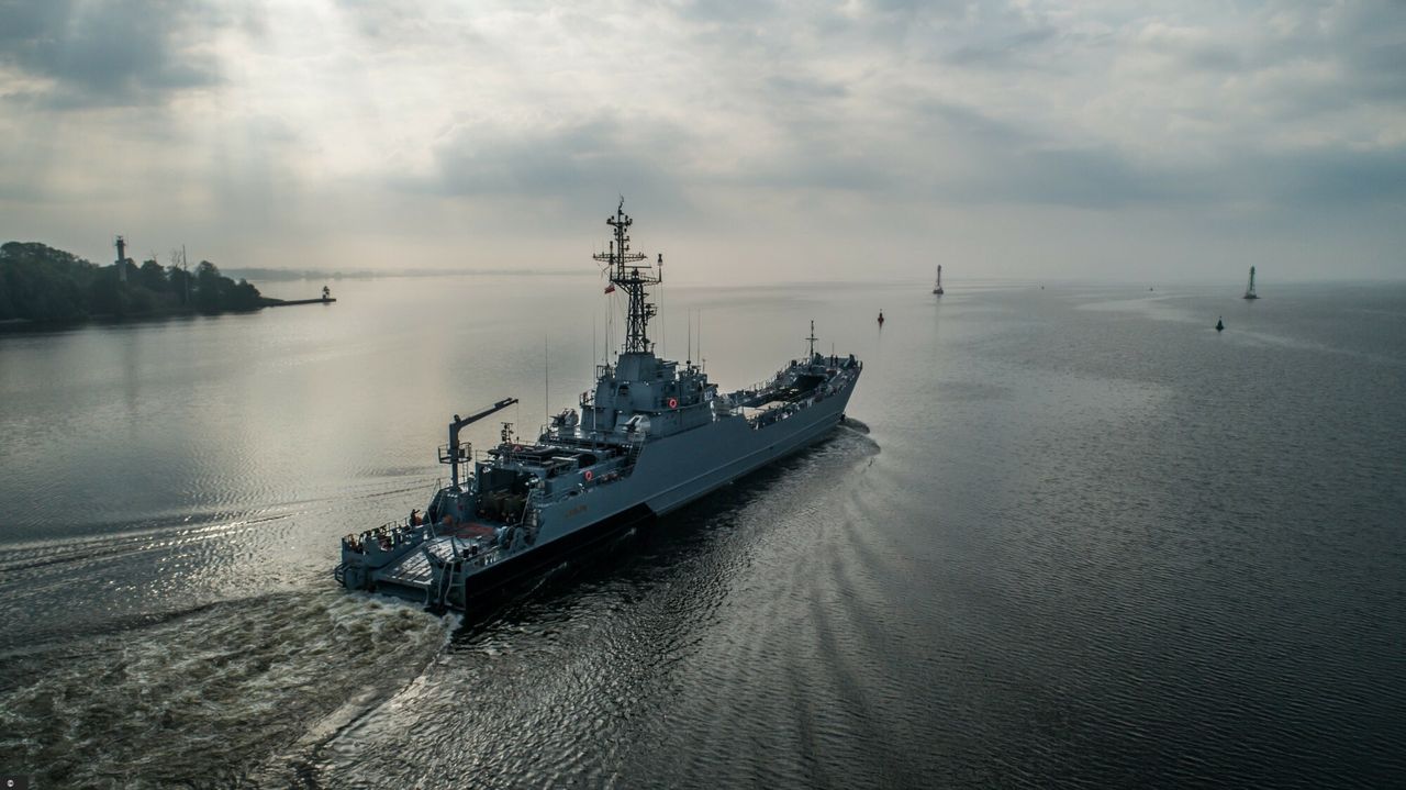 Marynarka Wojenna z tajnym planem modernizacji -  Polski okret transportowo-minowy ORP Kraków