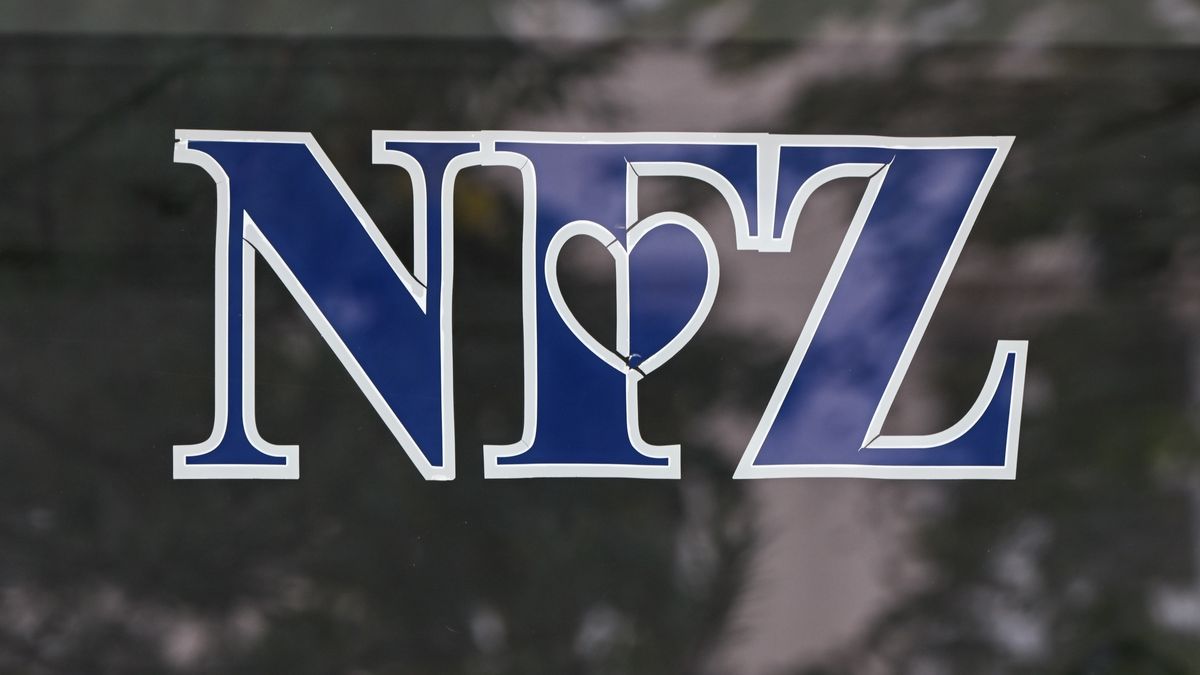 WARSAW, POLAND  AUGUST 25:
The logo of the National Health Fund (NFZ) in Warsaw, Poland, on August 25, 2025. (Photo by Artur Widak/NurPhoto via Getty Images)