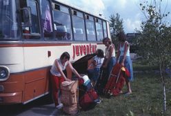 Wakacje w PRL-u. Czy wiesz, jak żyli Polacy w podróży?