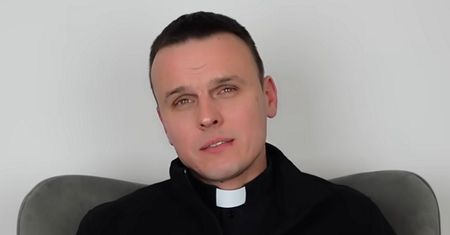 Ksiądz ujawnił, na co przeznaczył pieniądze z kolędy. "Parafianie chyba się cieszą"