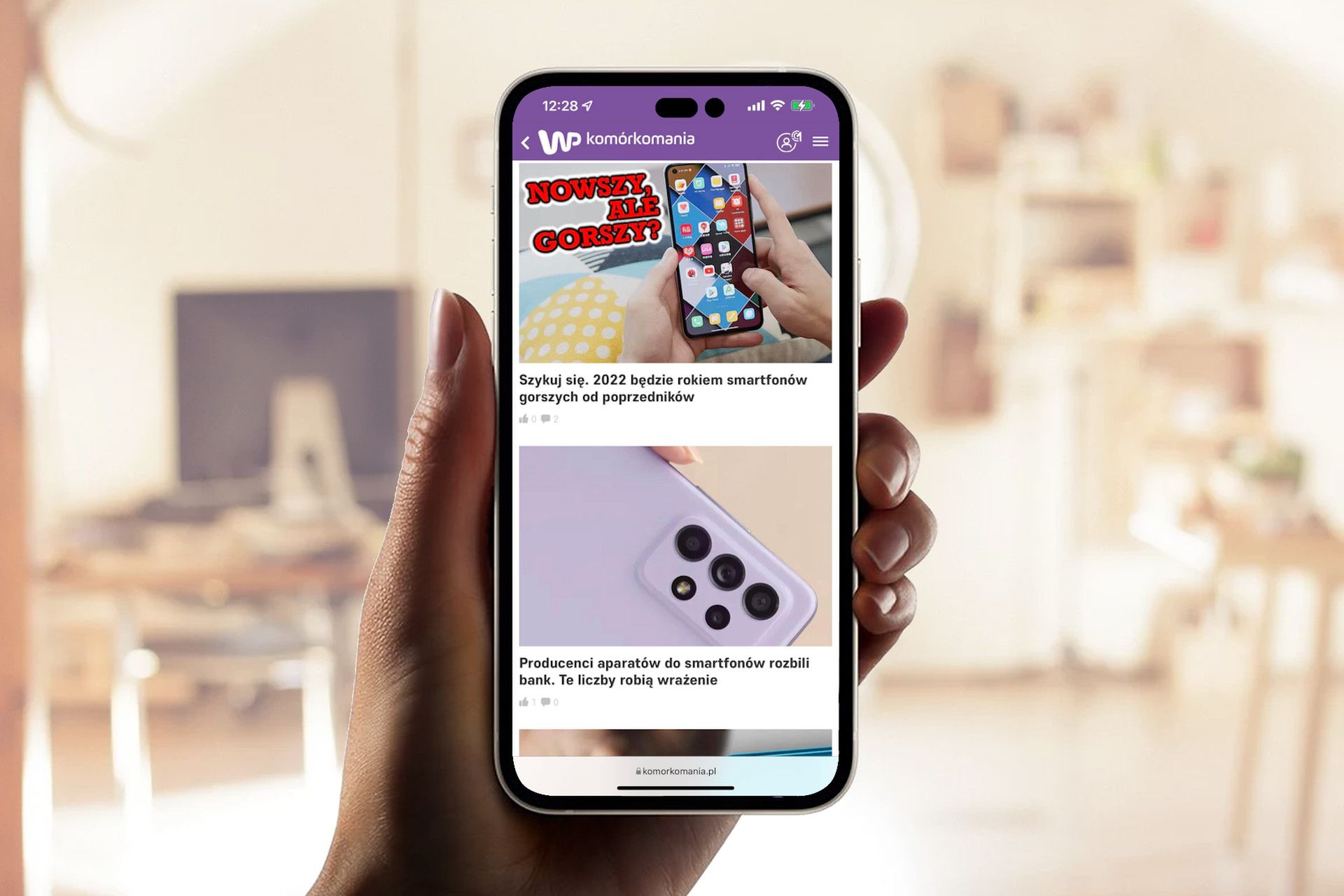 iPhone 14 może zostać lata świetlne za konkurencją. Apple ma problem z ekranami 2