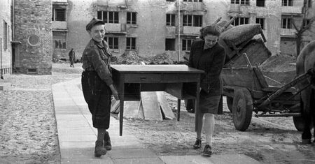 10. urodziny Domu Spotkań z Historią i wystawa fotograficzna