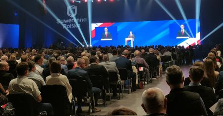 Ziobryści modlą się o suwerenność. Pokaz siły nie zrobił wrażenia na PiS [KULISY]