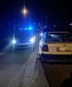 Śląsk. Zauważył pijanego kierowcę. Zabrał mu kluczyki i zamknął w samochodzie