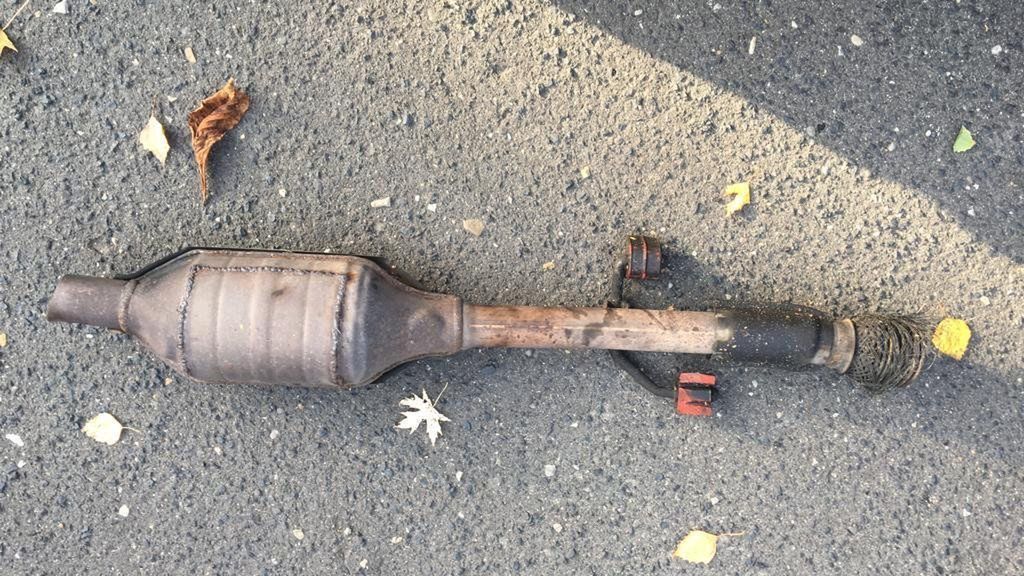 W Rudzie Śląskiej coraz częściej dochodzi do kradzieży katalizatorów