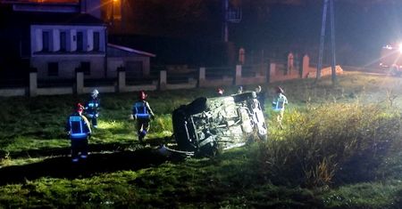 Uciekał przed policją z kradzionym paliwem. Skończyło się poważnym wypadkiem