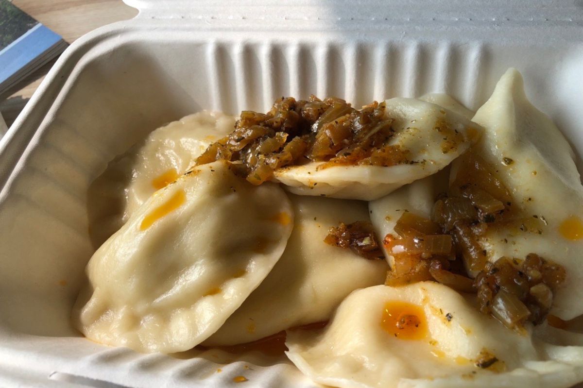 Zamówiłam pierogi w WARS. Już po pierwszym kęsie wszystko stało się jasne