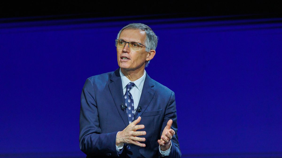 Carlos Tavares na jednym z wystąpień